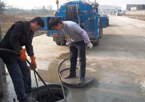 万福市政：无锡化粪池清理流程与标准说明